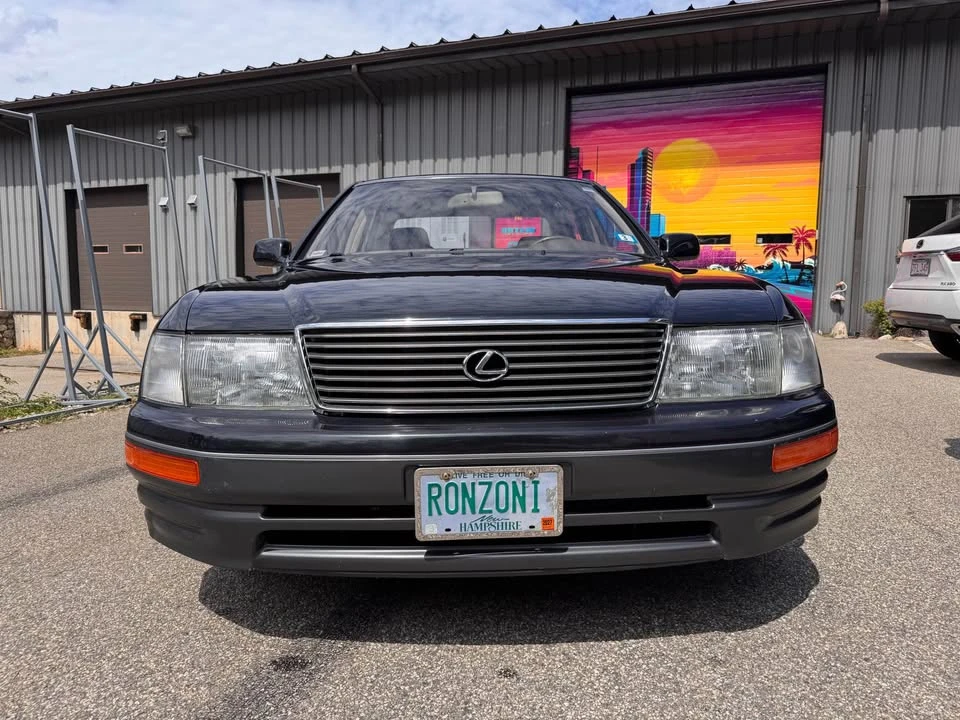 1995 Lexus LS 2nd Gen - Image 4 of 16