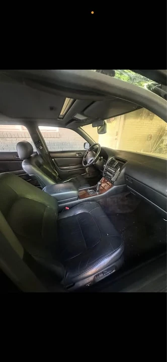 1995 Lexus LS 2nd Gen - Image 7 of 8