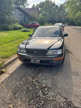 1995 Lexus LS 400 Sedan