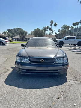 1995 Lexus LS 400 Sedan