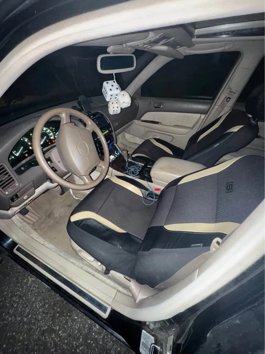 1995 Lexus LS 2nd Gen - Image 6 of 8
