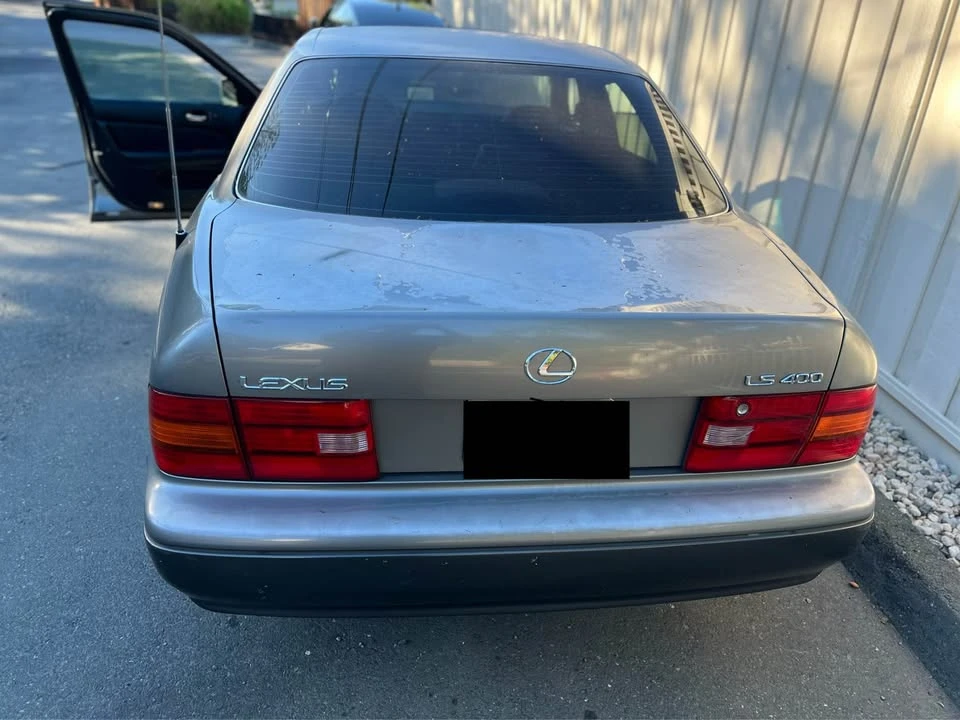 1995 Lexus LS 2nd Gen - Image 7 of 14