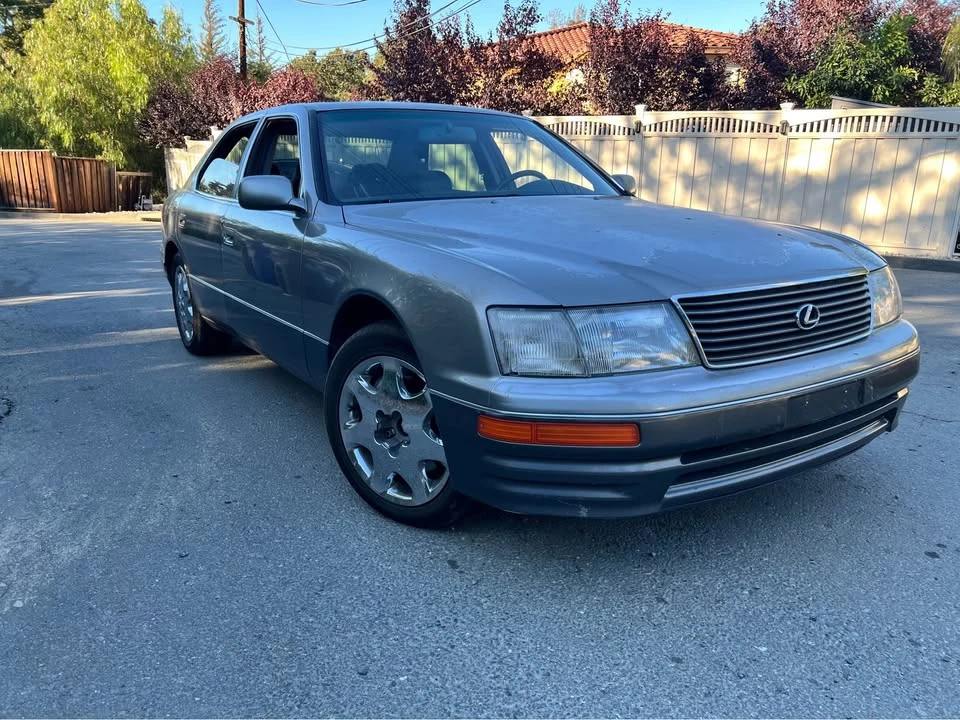1995 Lexus LS 2nd Gen - Image 8 of 14