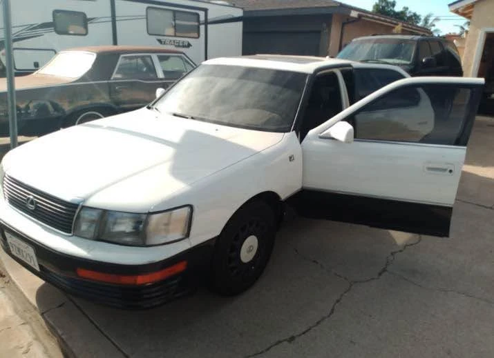 1995 Lexus LS 2nd Gen - Image 6 of 7