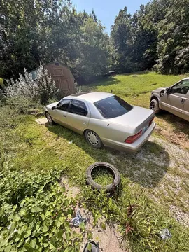 1995 Lexus LS 400 Sedan