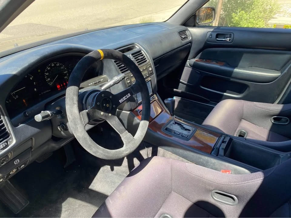 1995 Lexus LS 2nd Gen - Image 12 of 19
