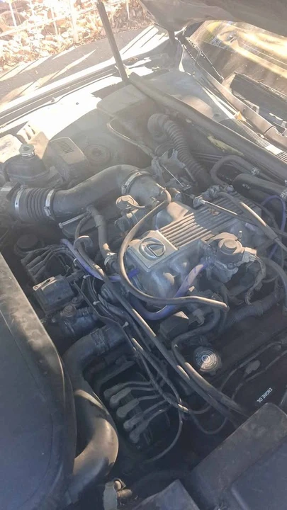 1995 Lexus LS 2nd Gen - Image 3 of 5