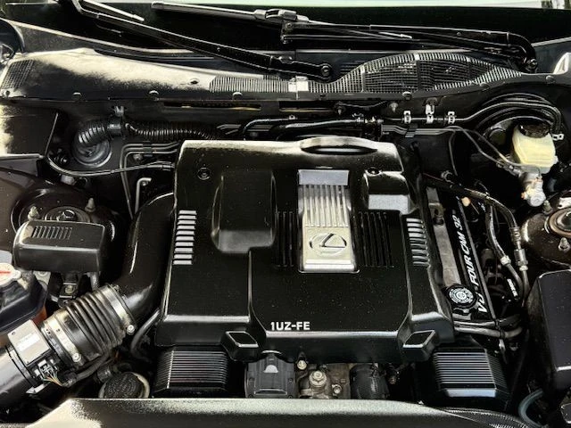 1995 Lexus LS 2nd Gen - Image 22 of 31