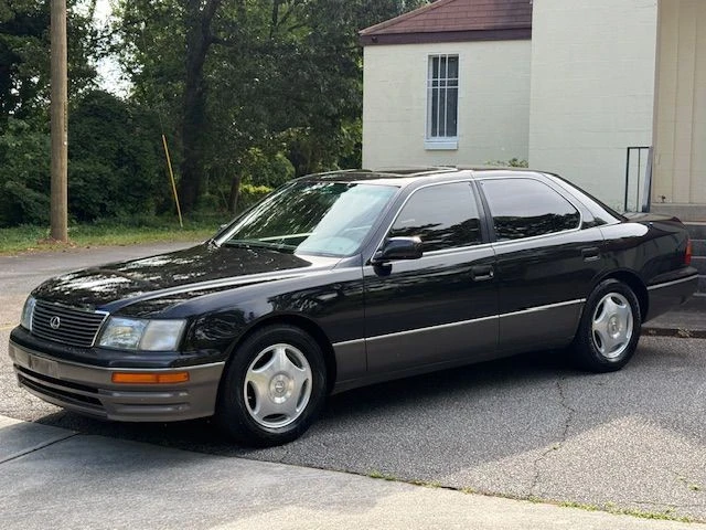 1995 Lexus LS 2nd Gen - Image 31 of 31