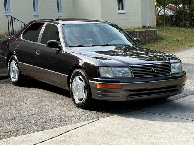 1995 Lexus LS 2nd Gen - Image 30 of 31