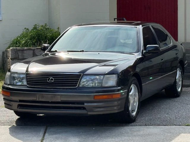 1995 Lexus LS 2nd Gen - Image 4 of 31