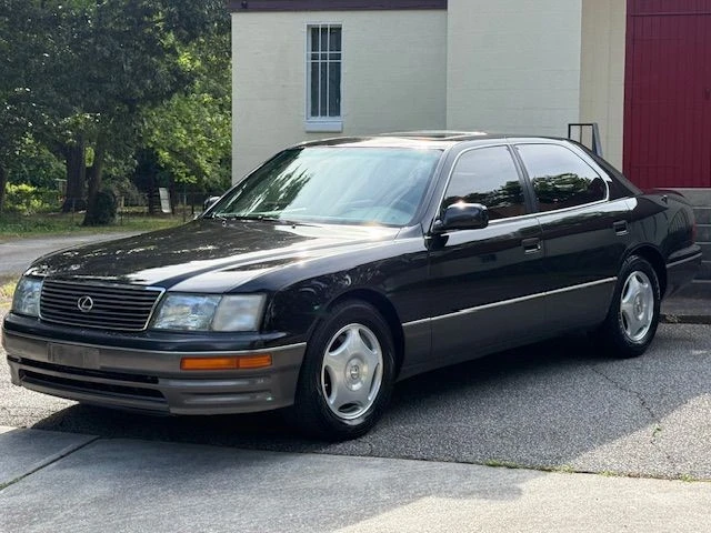 1995 Lexus LS 2nd Gen - Image 28 of 31