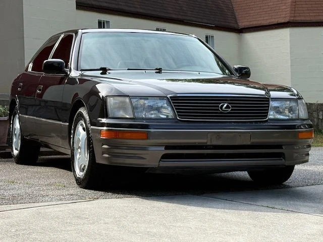 1995 Lexus LS 2nd Gen - Image 3 of 31