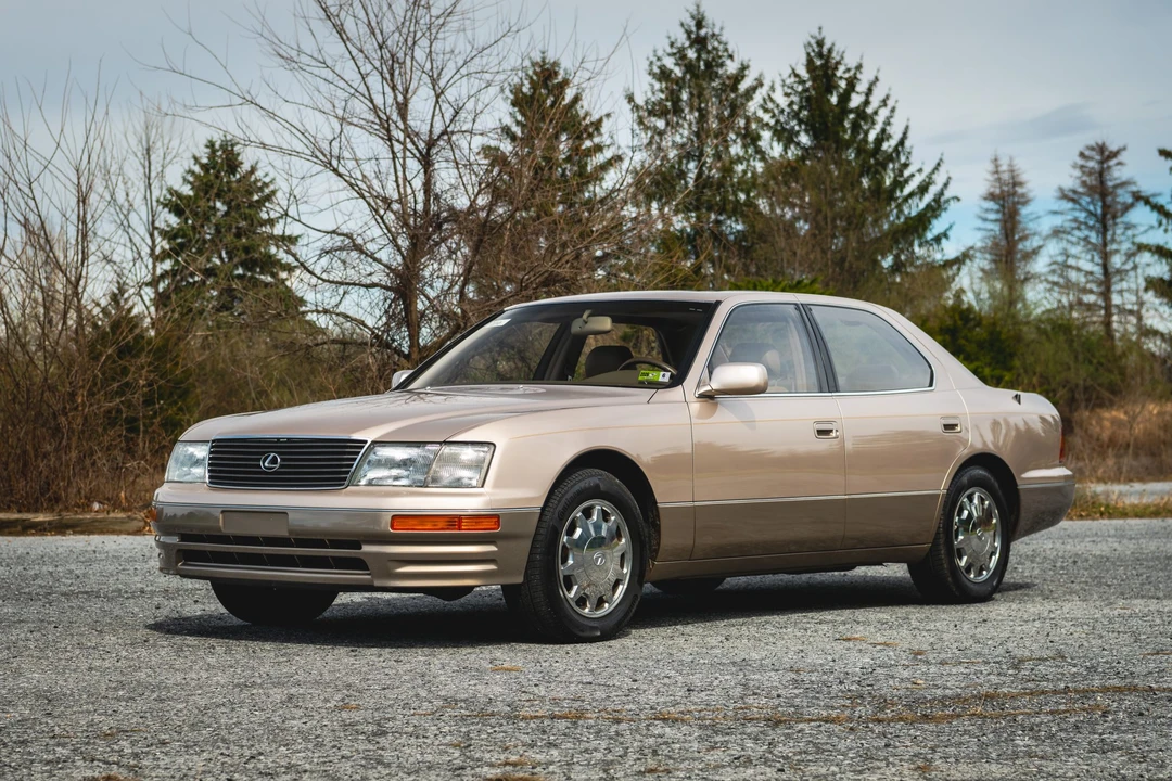 1995 Lexus LS 2nd Gen - Image 7 of 31