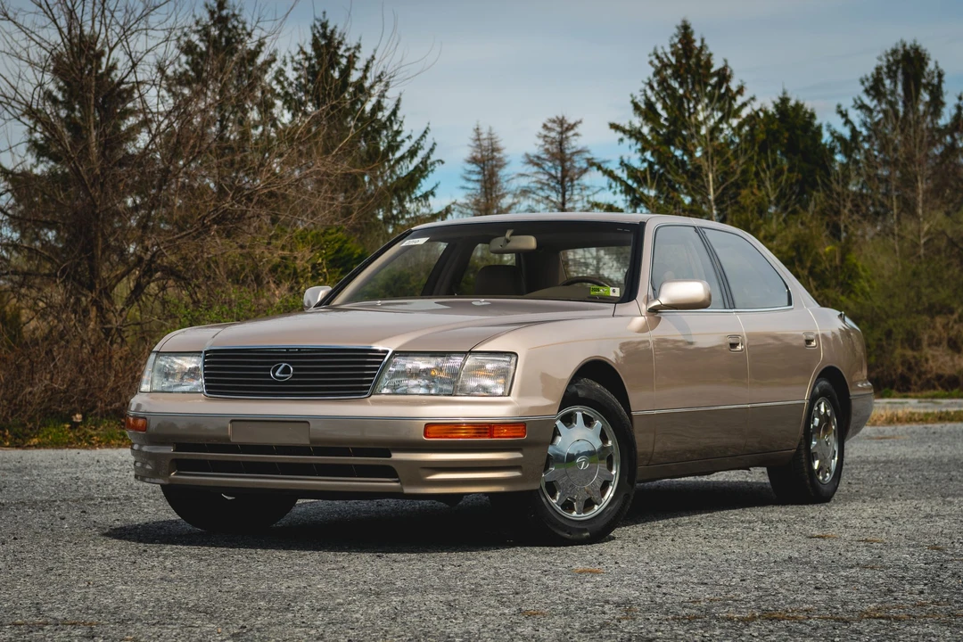 1995 Lexus LS 2nd Gen - Image 6 of 31