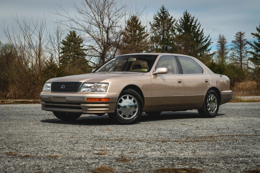 1995 Lexus LS 2nd Gen - Image 9 of 31
