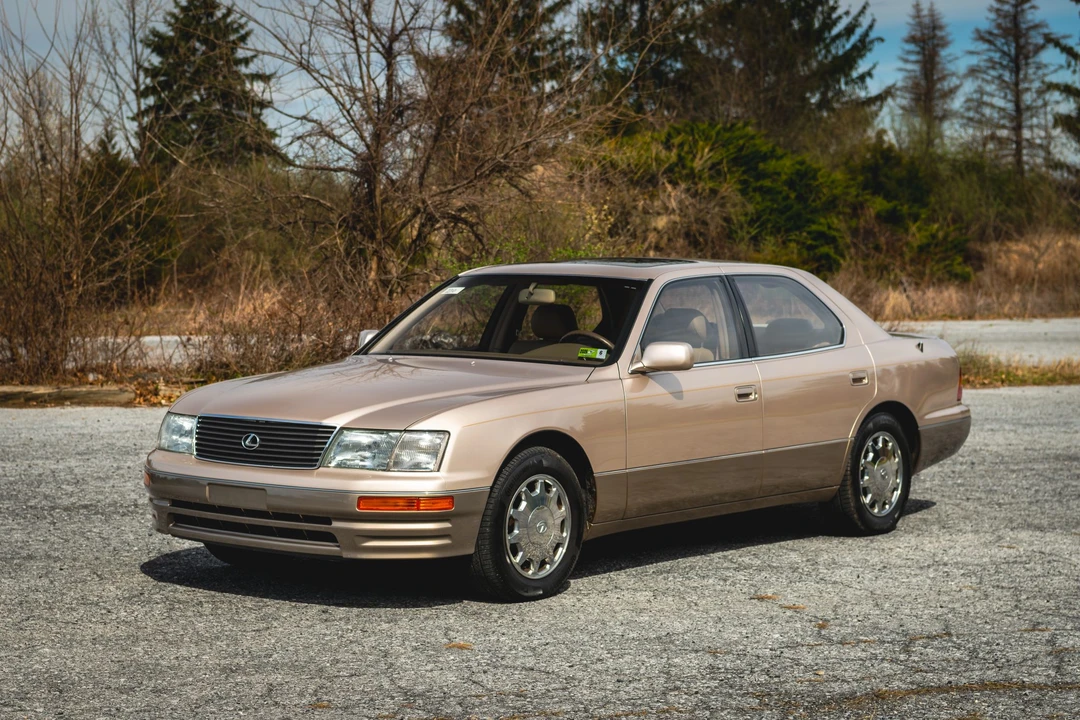 1995 Lexus LS 2nd Gen - Image 10 of 31