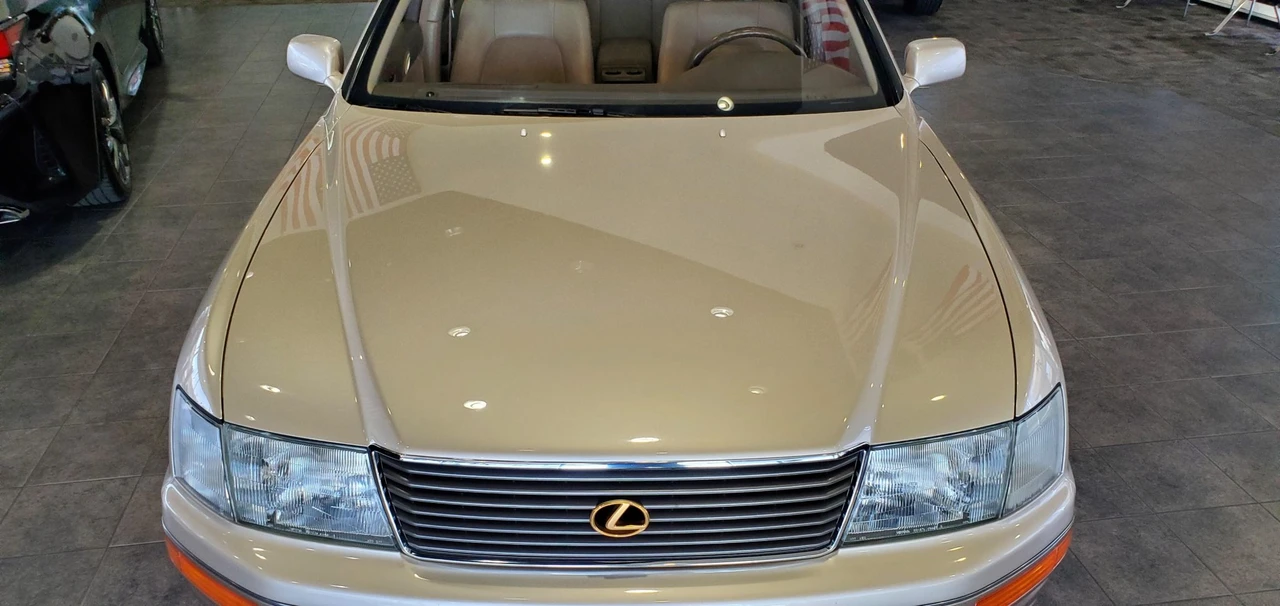 1995 Lexus LS 2nd Gen - Image 19 of 31