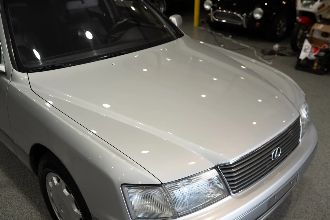 1995 Lexus LS 2nd Gen - Image 10 of 31