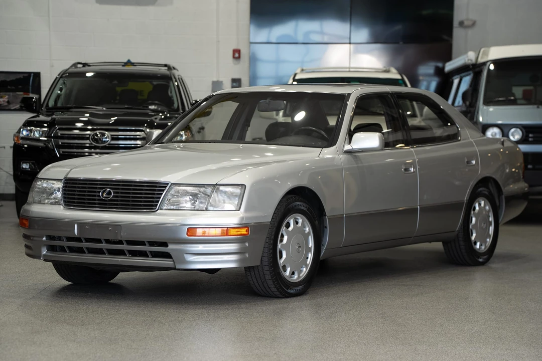 1995 Lexus LS 2nd Gen - Image 3 of 31