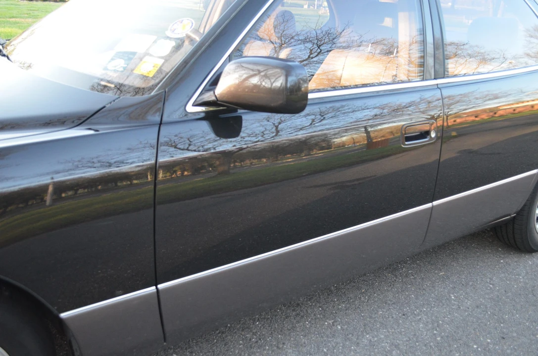 1995 Lexus LS 2nd Gen - Image 28 of 31