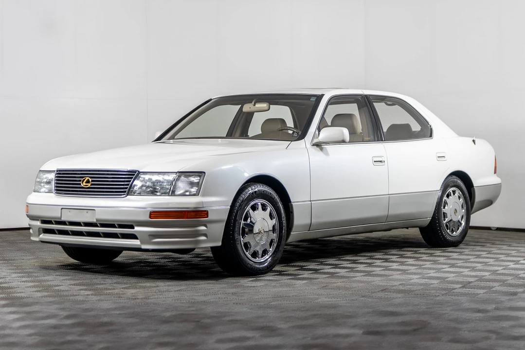 1995 Lexus LS 2nd Gen - Image 6 of 31