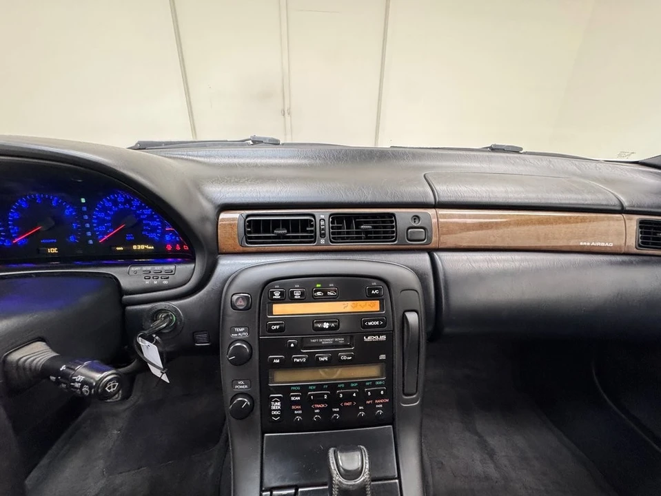 1995 Lexus RC - Image 17 of 21