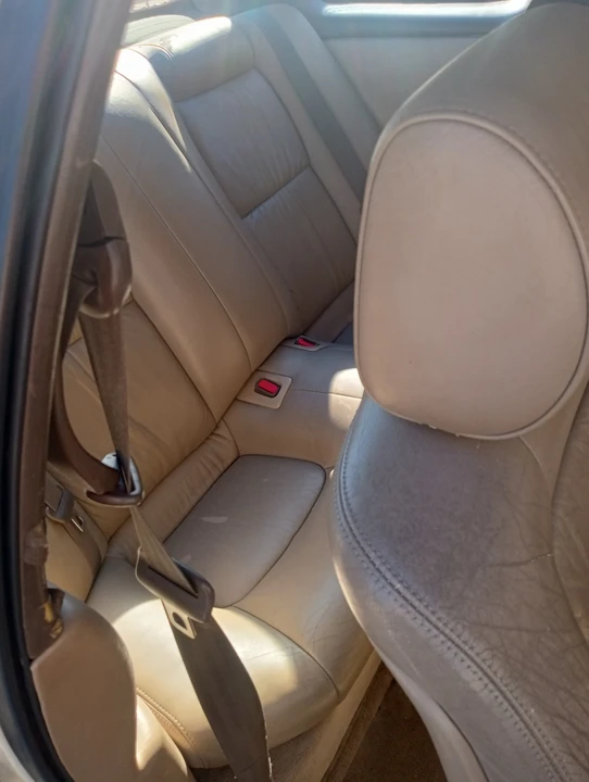 1995 Lexus SC400 - Image 8 of 11