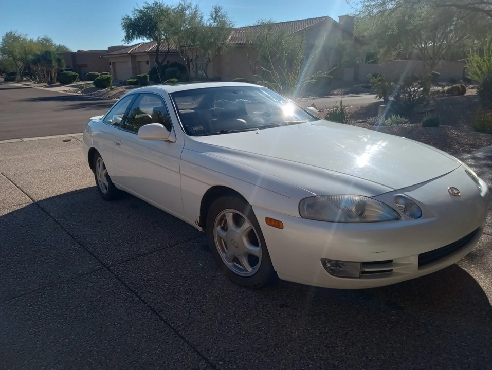 1995 Lexus SC400 - Image 3 of 11