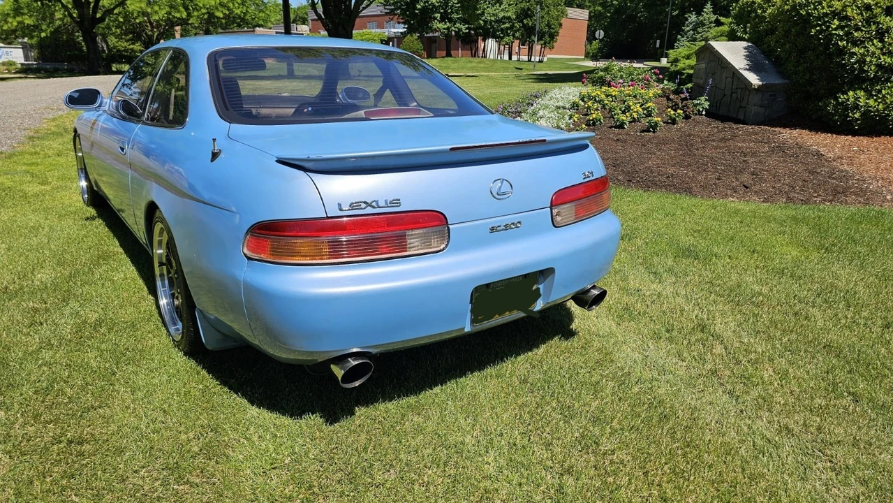 1995 Lexus SC400 - Image 5 of 15