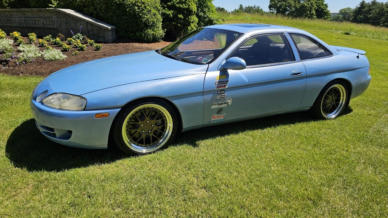 1995 Lexus SC400 - Image 3 of 15