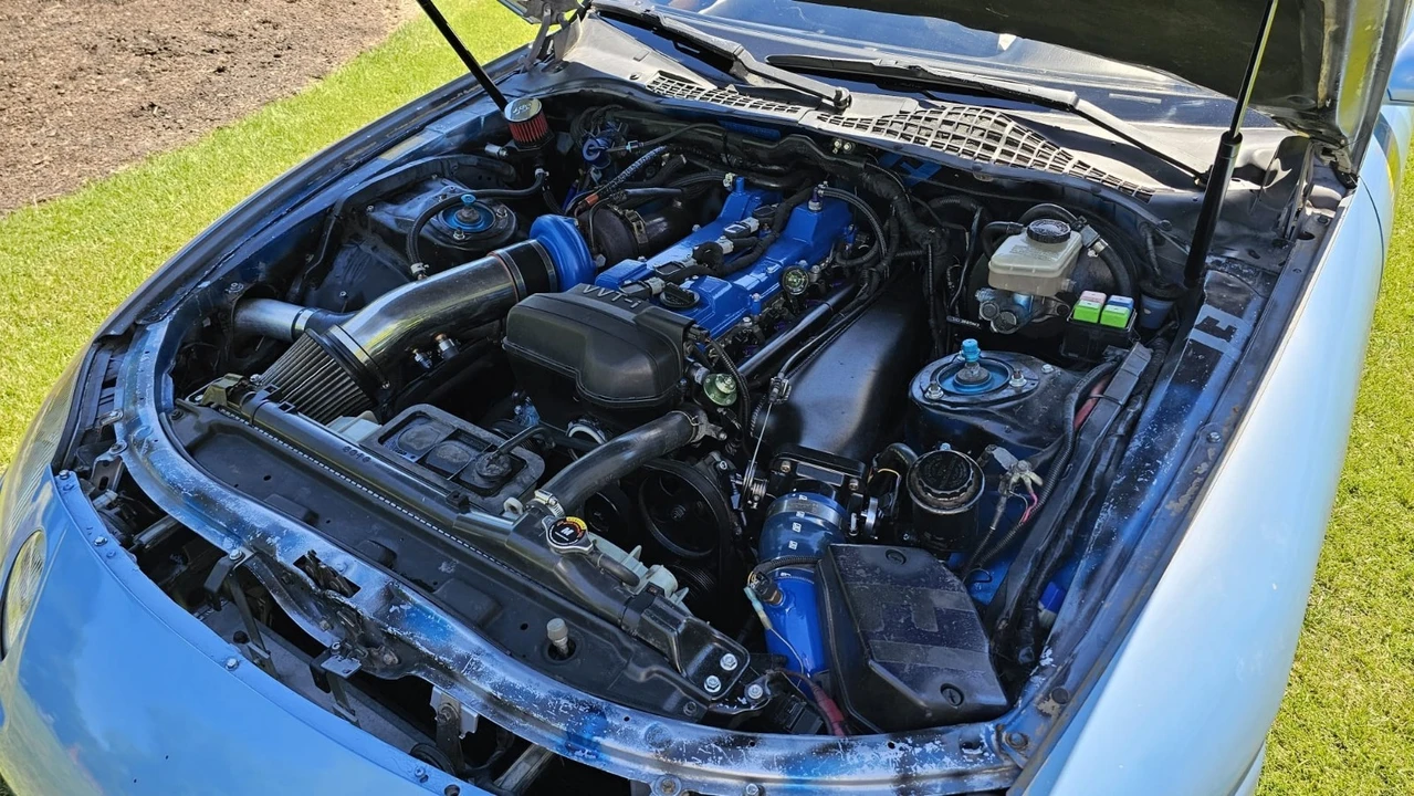 1995 Lexus SC400 - Image 13 of 15