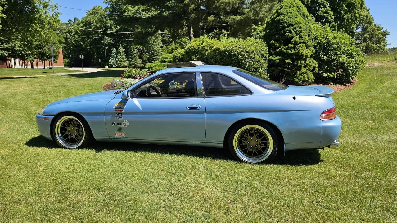 1995 Lexus SC400 - Image 2 of 15