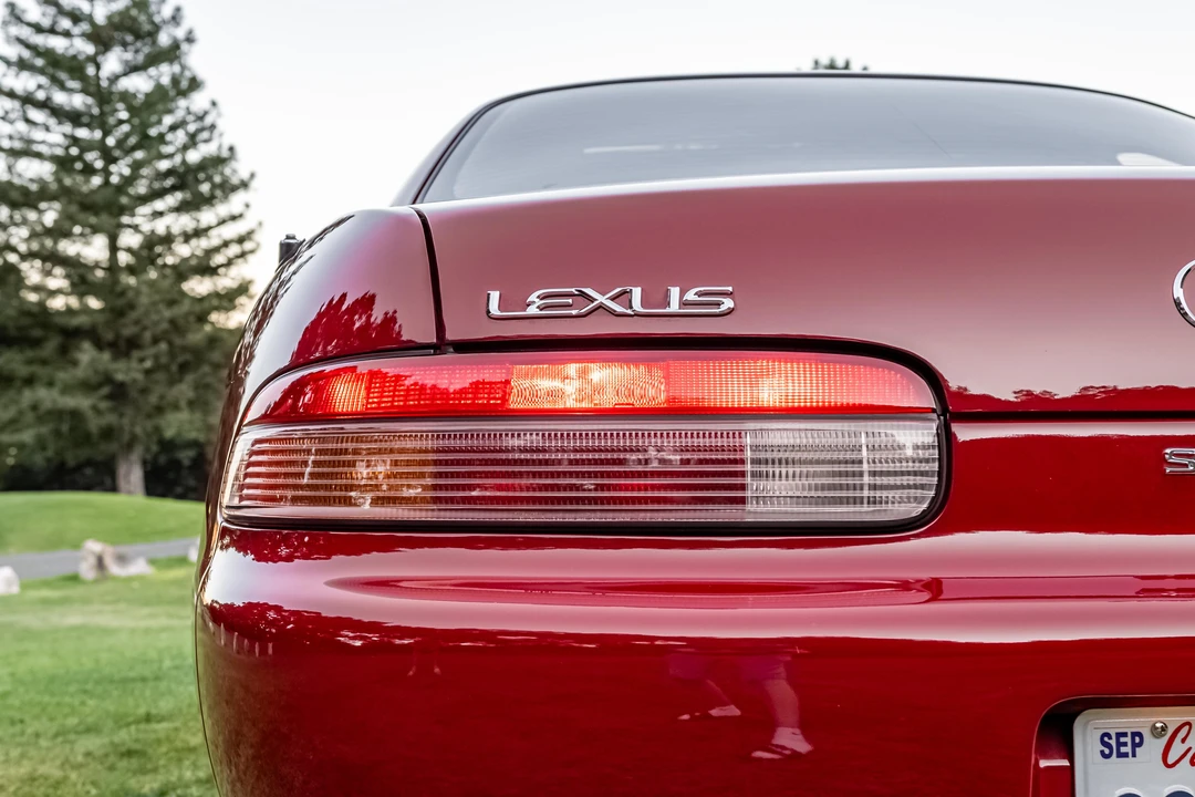 1995 Lexus SC400 - Image 19 of 31