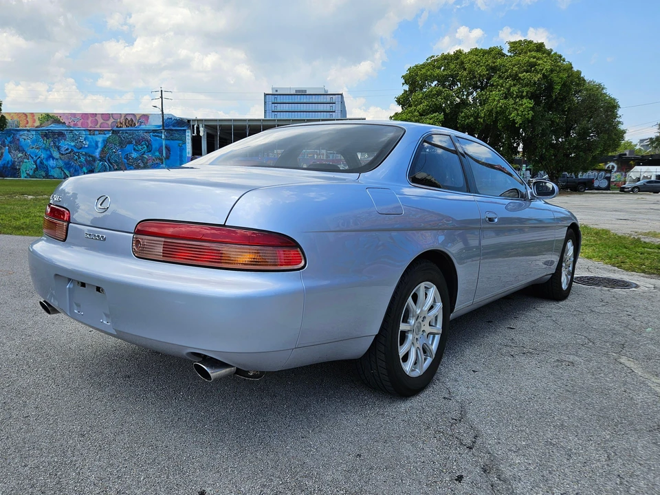1995 Lexus SC400 - Image 12 of 31