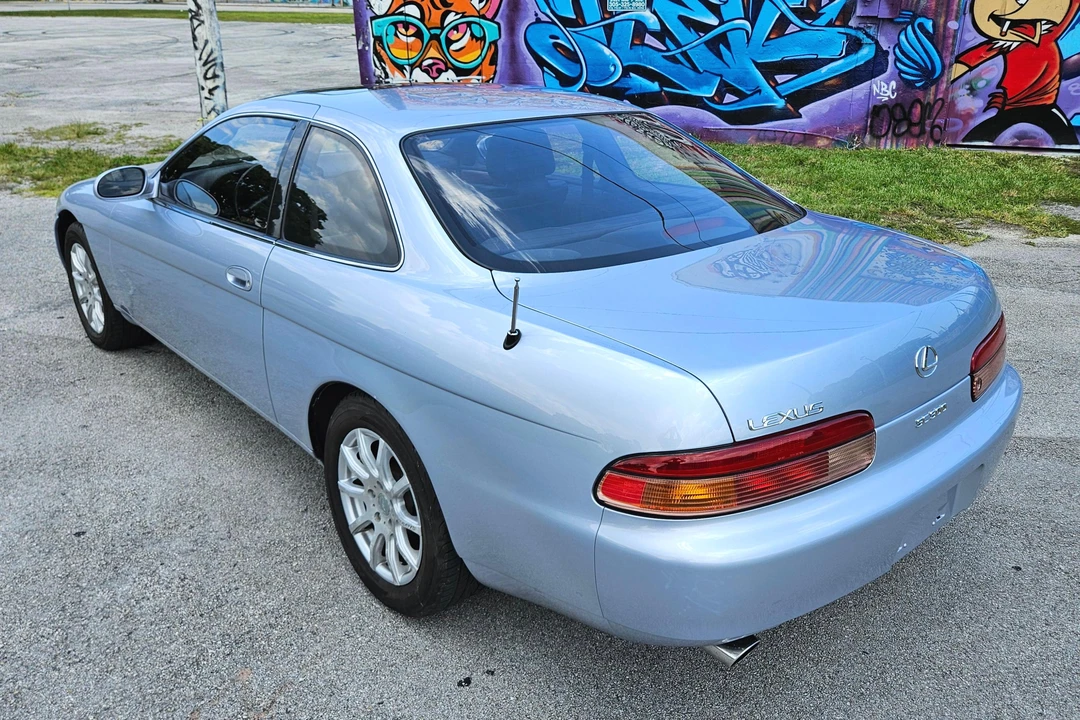 1995 Lexus SC400 - Image 4 of 31