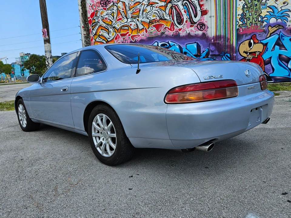 1995 Lexus SC400 - Image 11 of 31