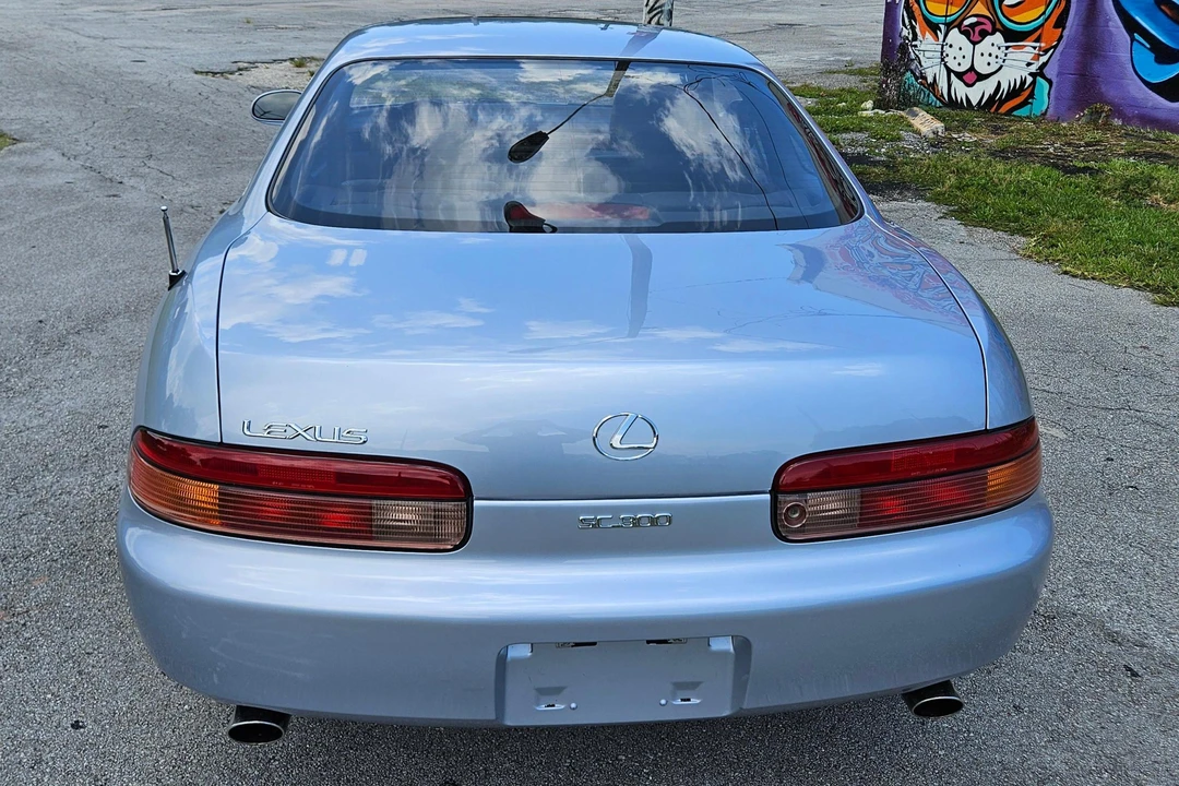 1995 Lexus SC400 - Image 5 of 31