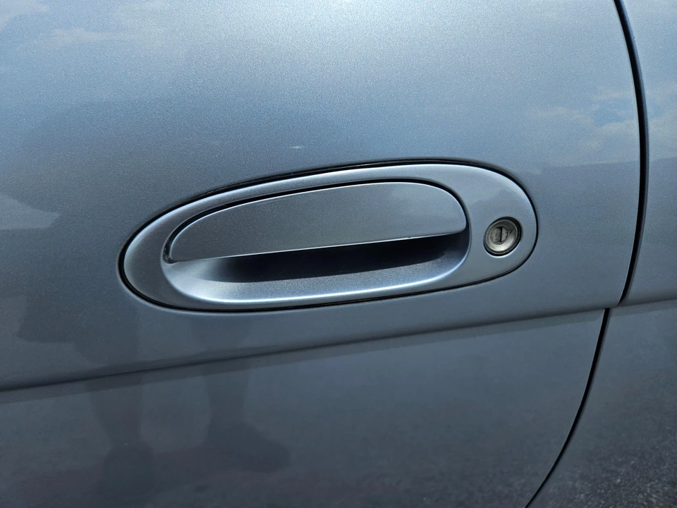 1995 Lexus SC400 - Image 24 of 31