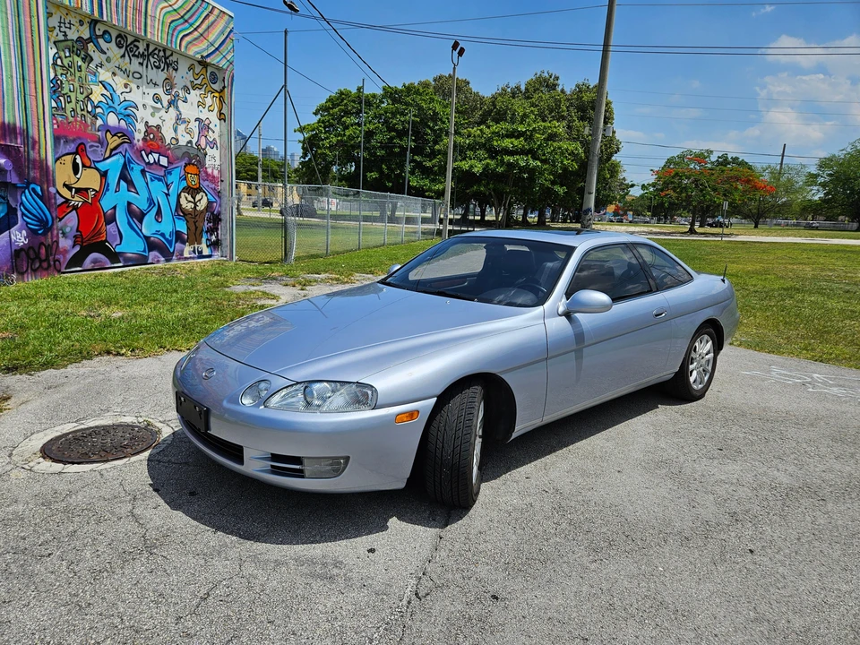 1995 Lexus SC400 - Image 7 of 31