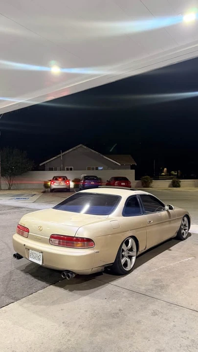 1995 Lexus SC400 - Image 3 of 6