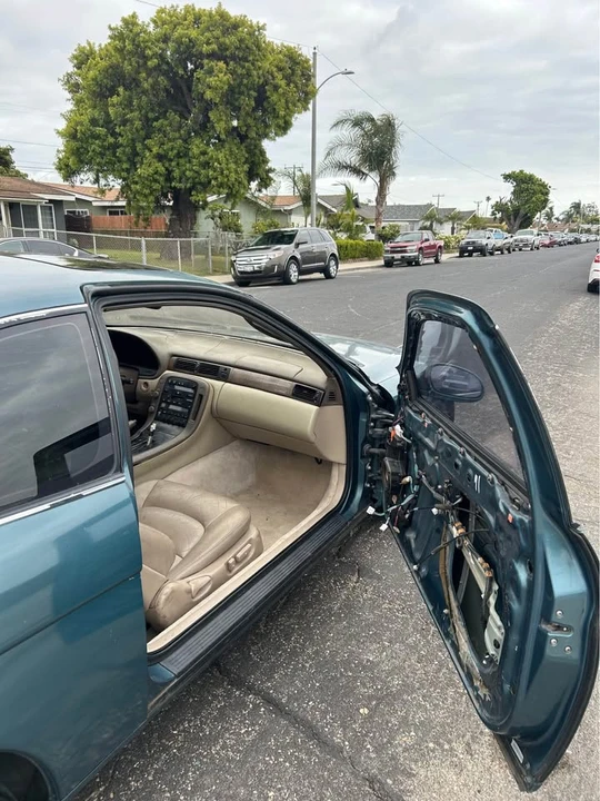 1995 Lexus SC400 - Image 11 of 14