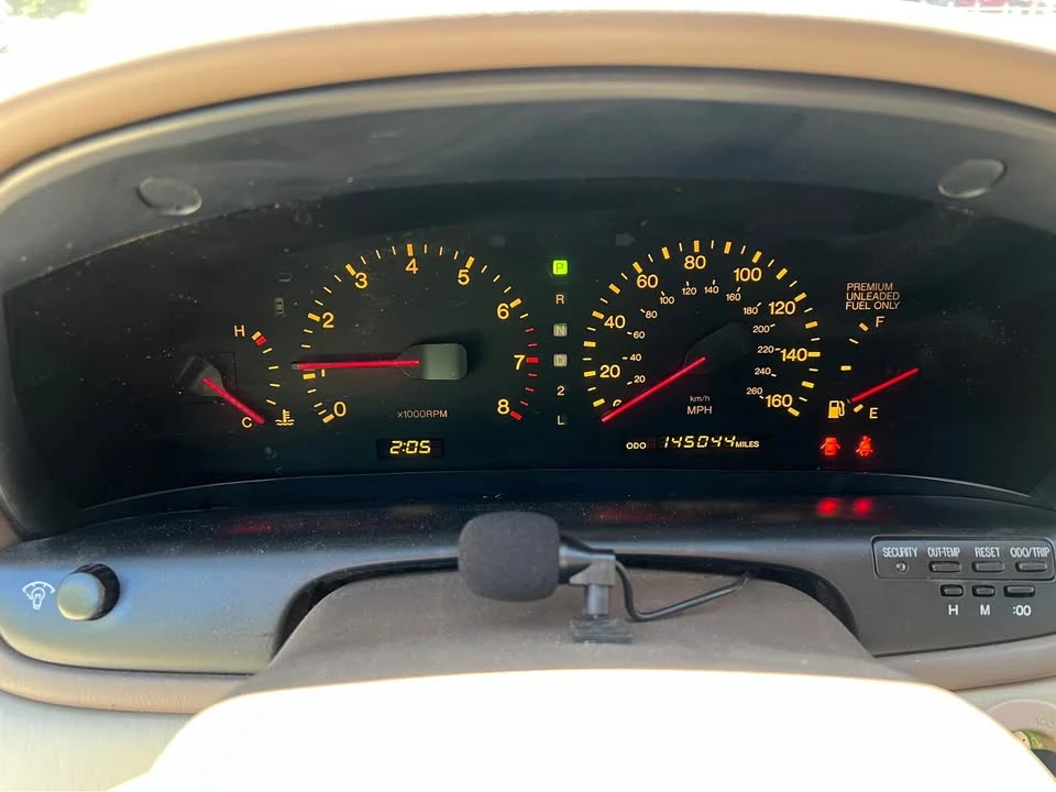 1995 Lexus SC400 - Image 16 of 19