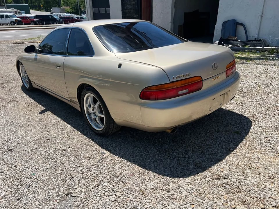 1995 Lexus SC400 - Image 6 of 19