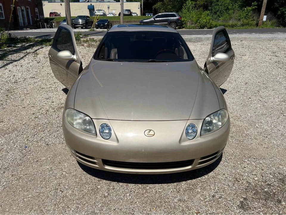1995 Lexus SC400 - Image 14 of 19