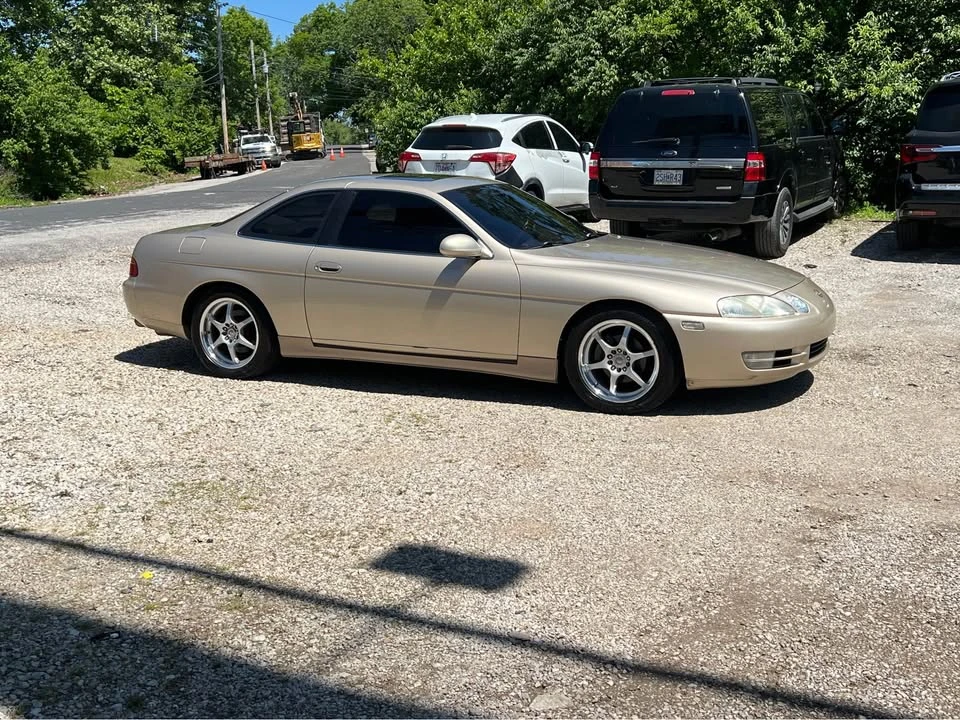 1995 Lexus SC400 - Image 17 of 19