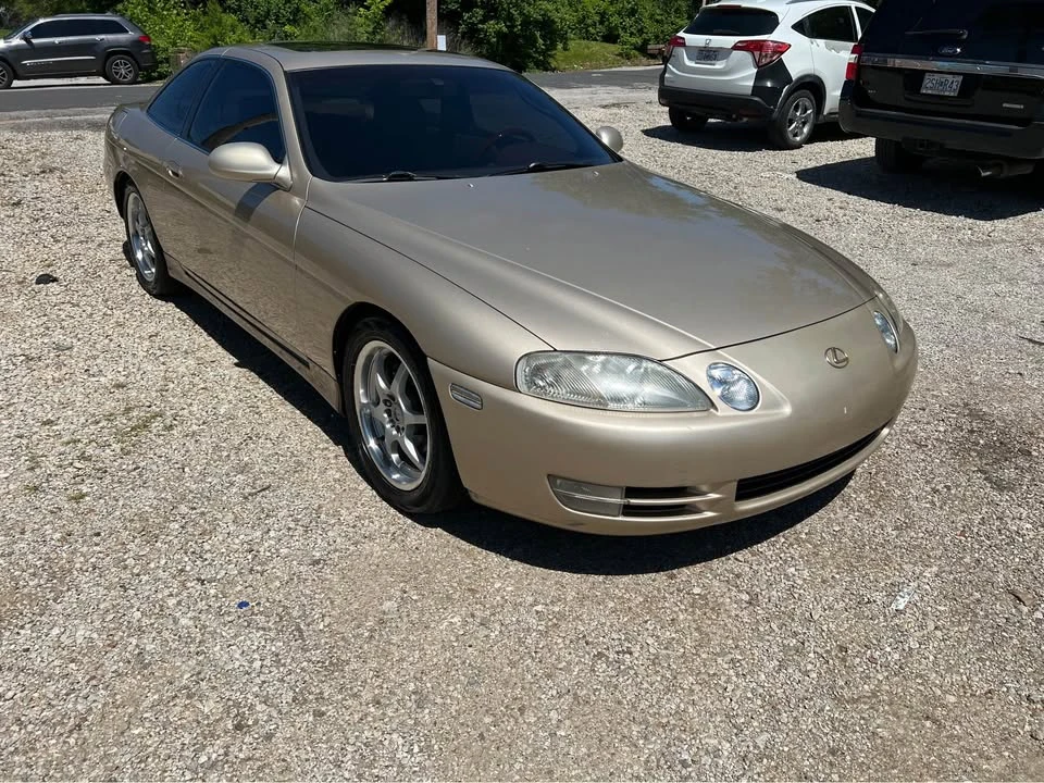 1995 Lexus SC400 - Image 3 of 19