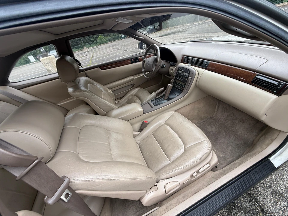 1995 Lexus SC400 - Image 27 of 31