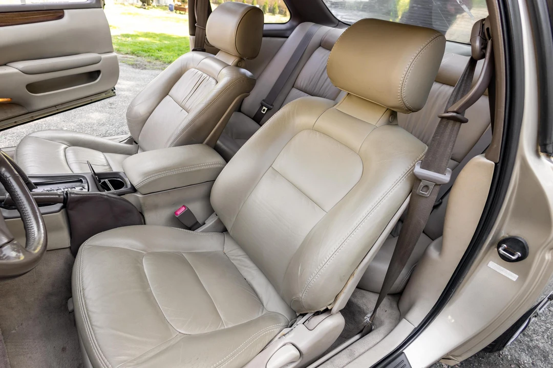 1995 Lexus SC400 - Image 27 of 31