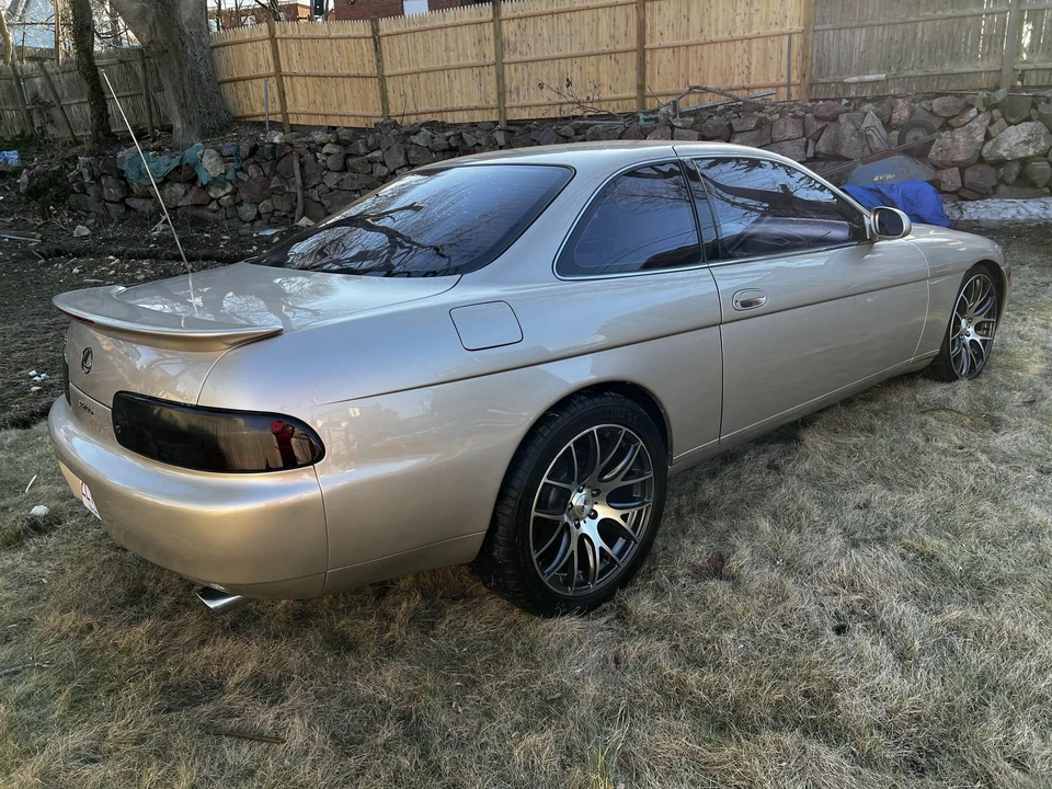 1995 Lexus SC400 - Image 12 of 31